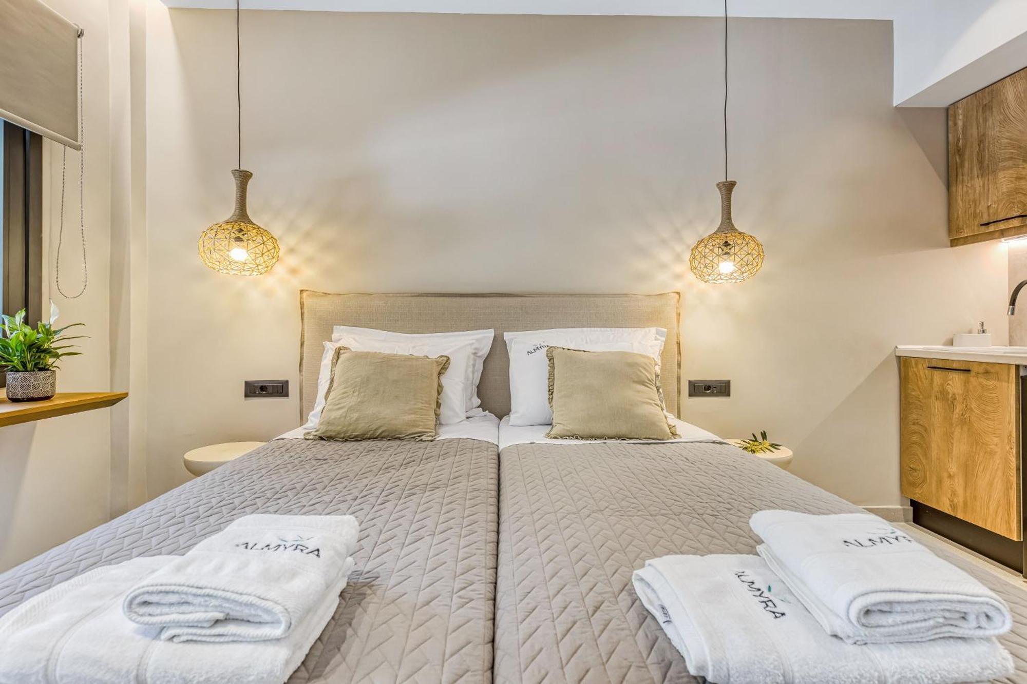 Almyra & Aparthotel 3*