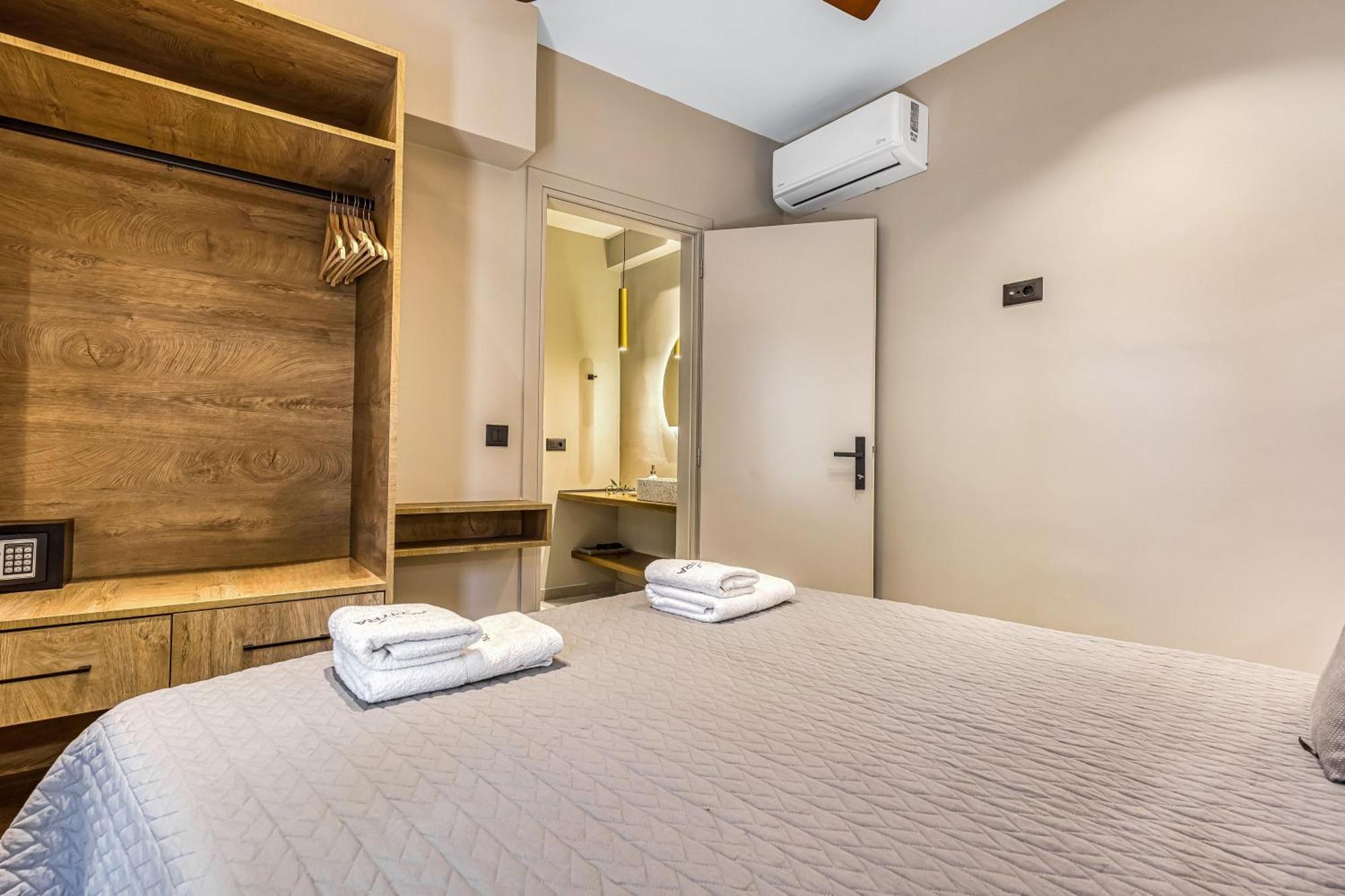 Almyra & 3* Agios Gordios (Corfu)