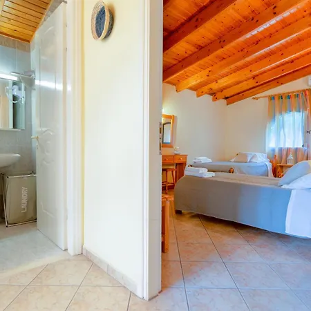 Almyra Apartments & Studios Agios Gordios  Exterior foto