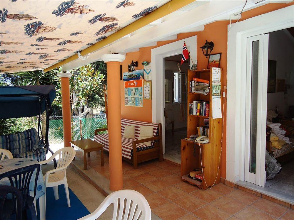 Almyra & 3* Agios Gordios (Corfu)