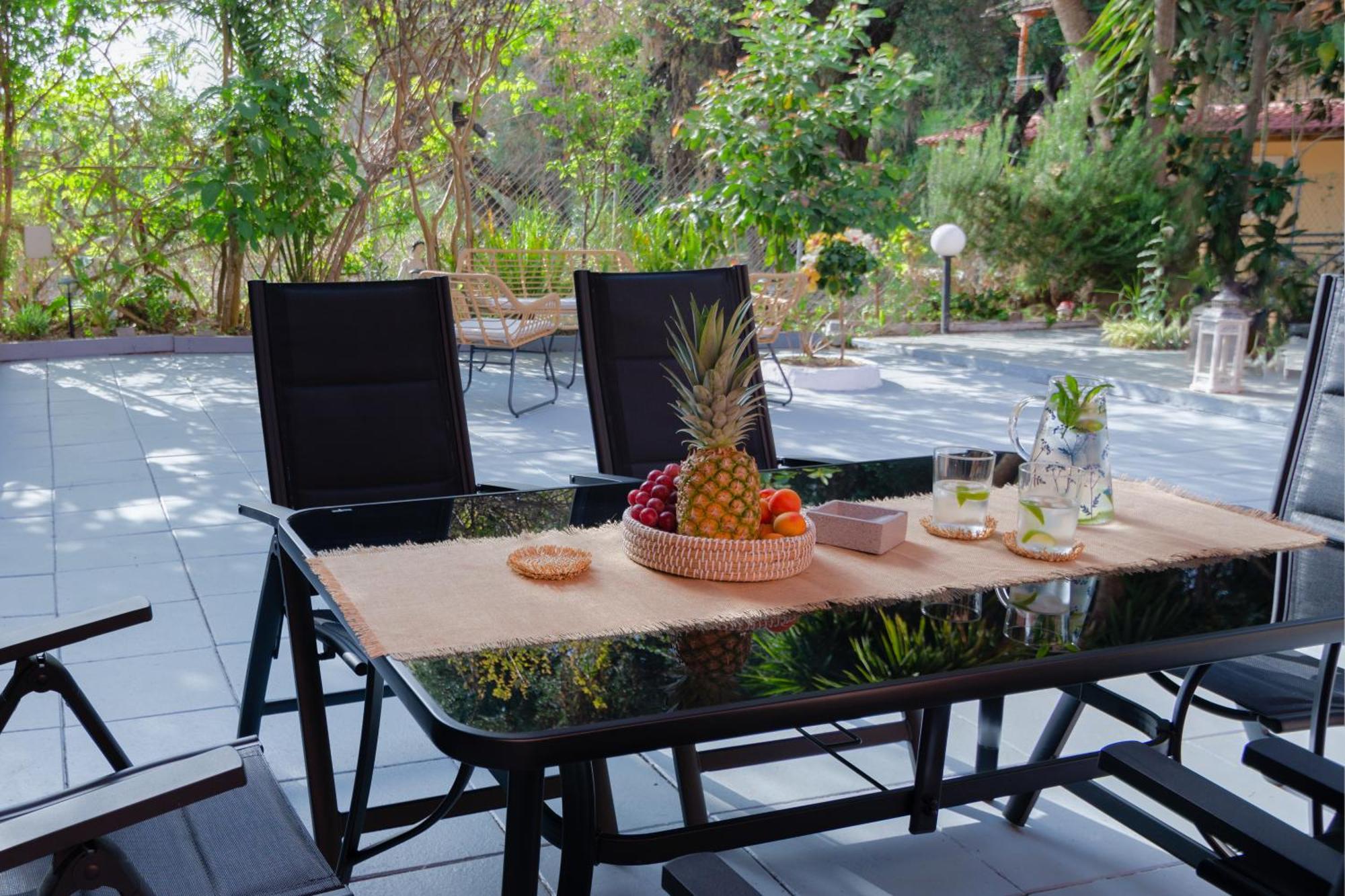 Hotel apartamentowy Almyra & 3*