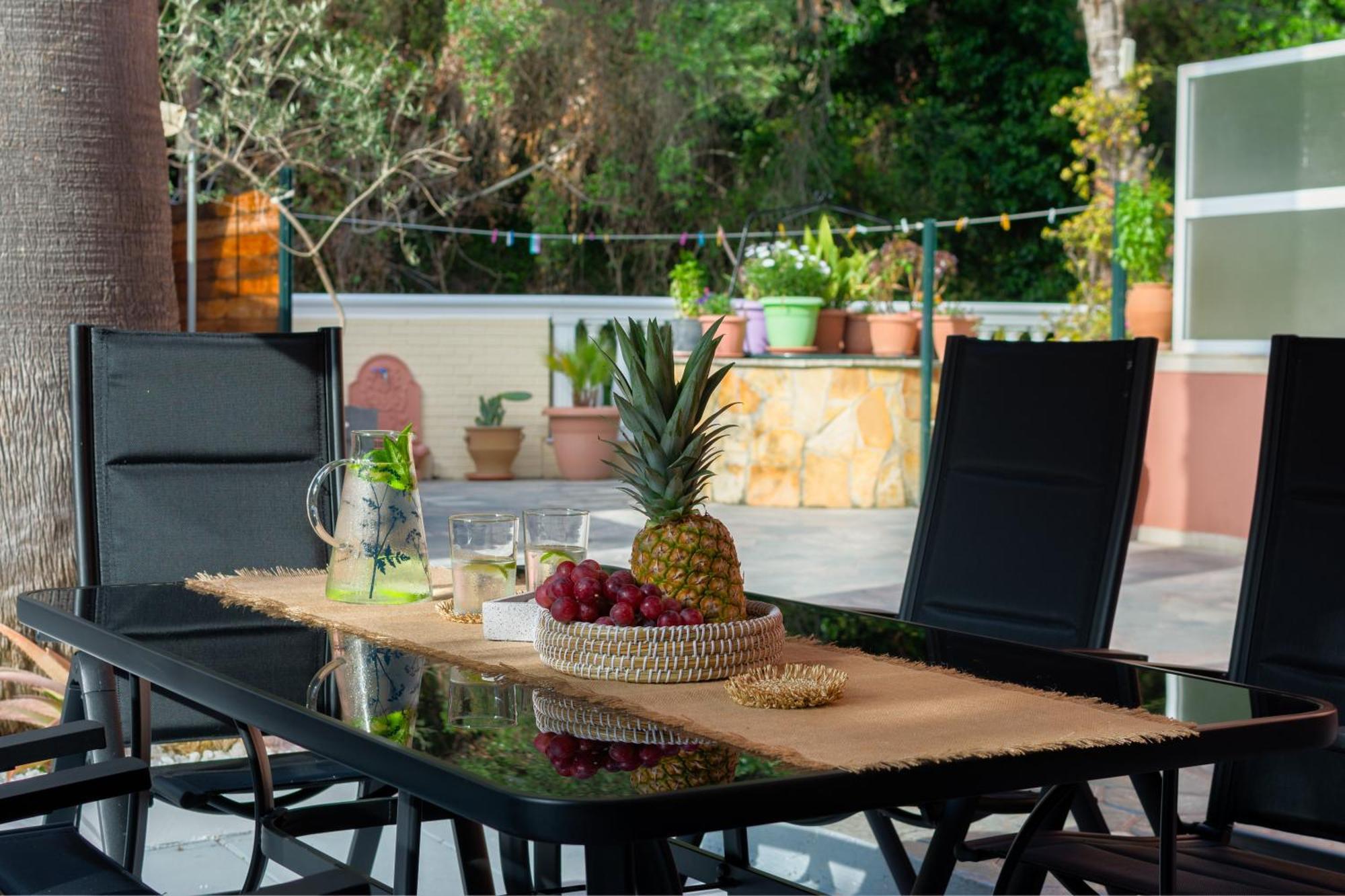 Almyra & Hotel apartamentowy Agios Gordios (Corfu)